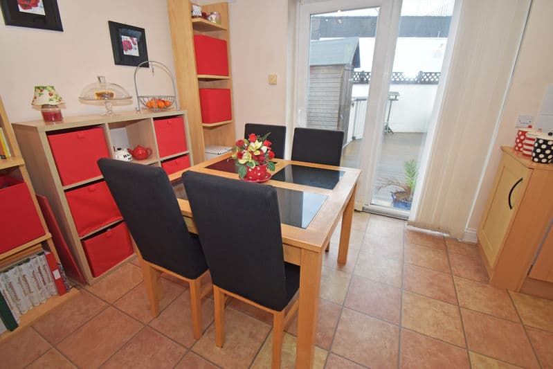 Lakeside, 1 Bromley Terrace, St Sampson