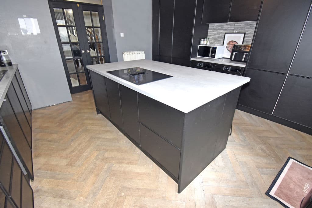 Llama, Belmont Road, St Peter Port